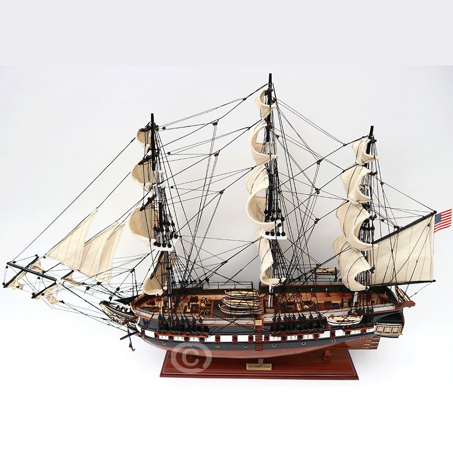 Thuyền Gỗ USS CONSTITUTION PAINTED