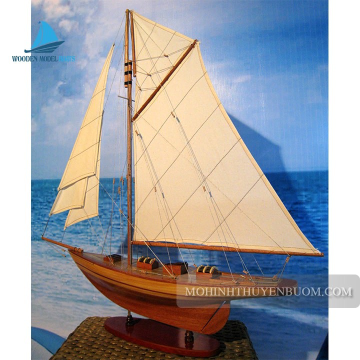 Thuyền buồm gỗ lưu niệm cao cấp